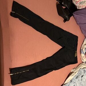 Divided Ankle Jeans in Black with Gold Zippers